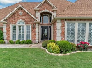 141 Club House Dr, Weatherford, TX 76087