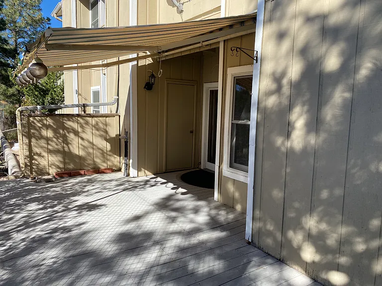 505 Oppenheimer Dr — Photo 20