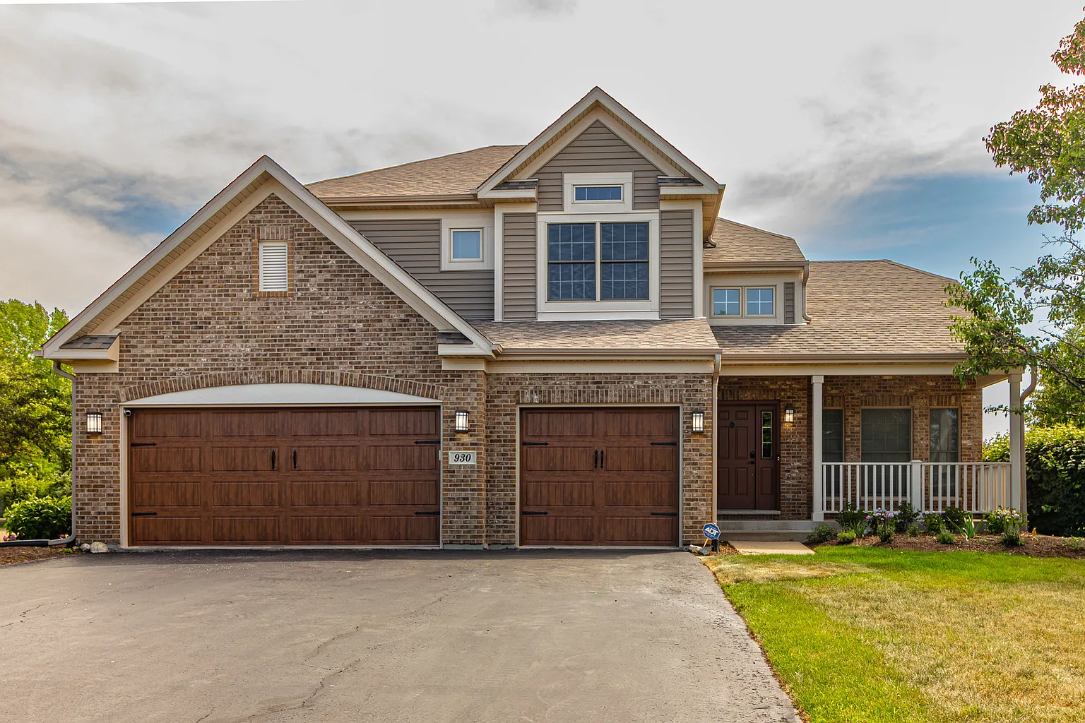 930 Heather Glen Ct photo 1