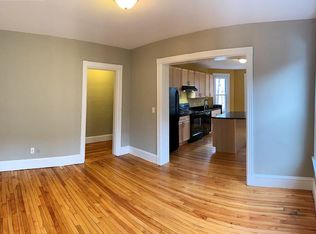 137 Neal St #9, Portland, ME 04102