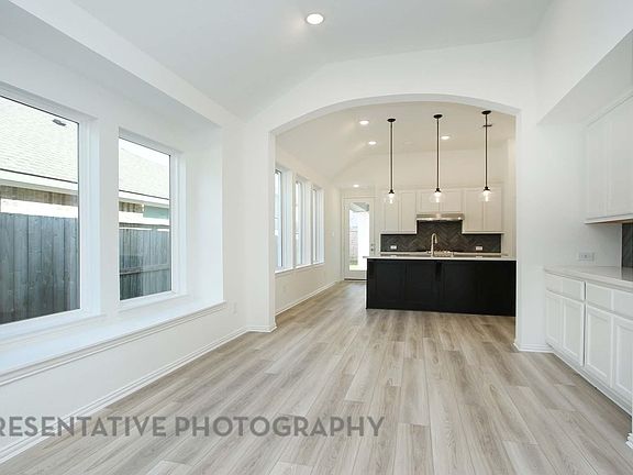7th image of this home