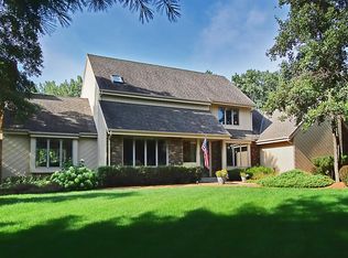 6584 Windham Ln, Long Grove, IL 60047