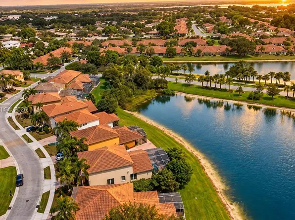 21196 Via Ventura, Boca Raton, FL 33433