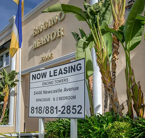 Encino Manor Photo 1