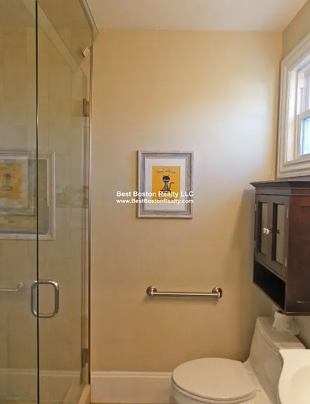108 Walnut St #108 — Photo 6
