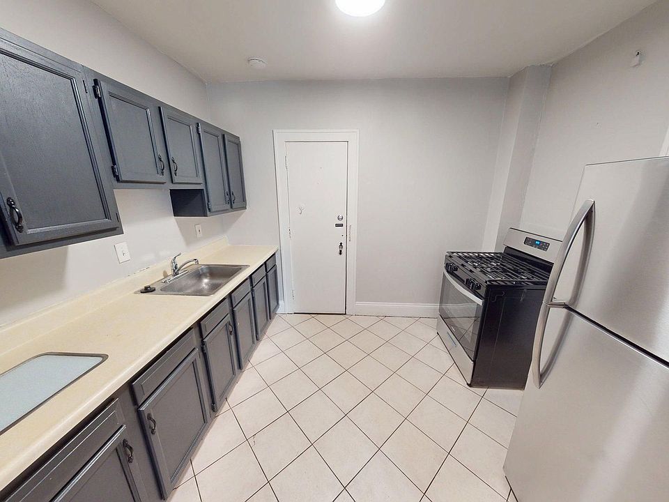 1st image of 2480-82 Derbyshire Rd #51