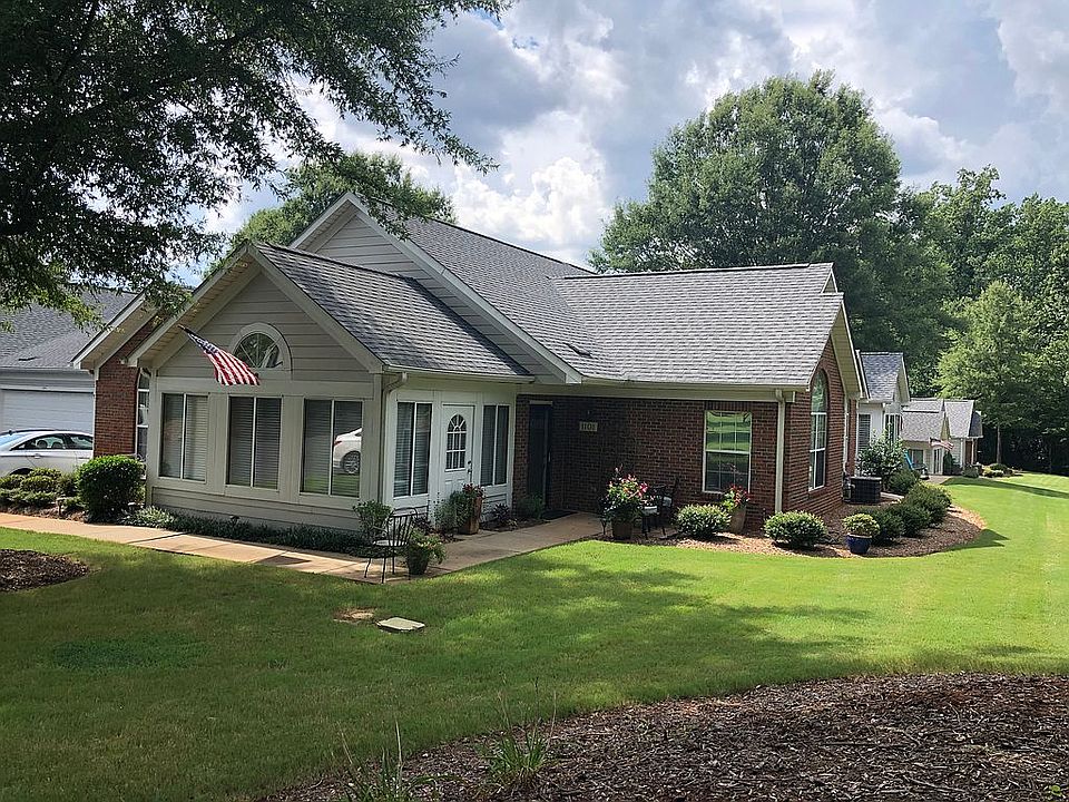 1st image of 1101 Heritage Club Dr