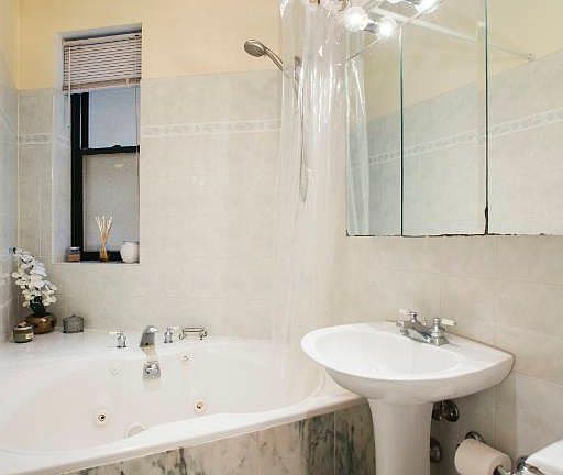 3rd image of 327 W 83rd St APT 1B