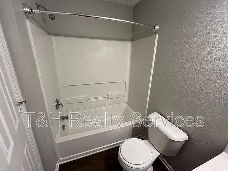 14235 Clapboard Dr — Photo 19
