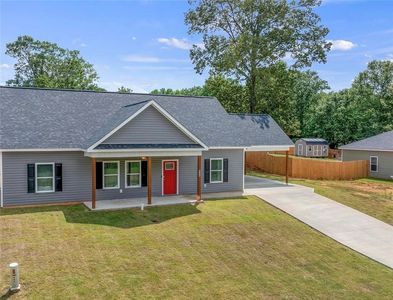 315 W Broad St, Iva, SC, 29655