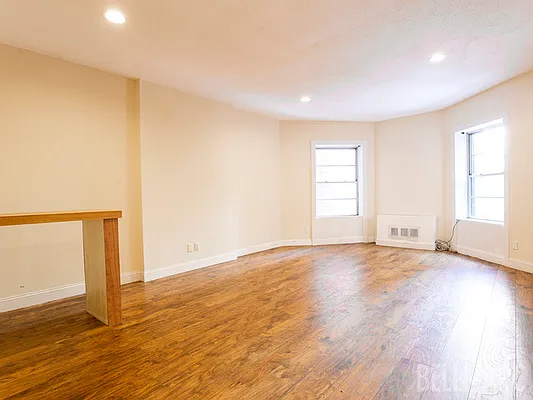 Rented by Bellmarc Realty | media 22
