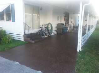 2421 Howard Rd, Hallandale Beach, FL 33009