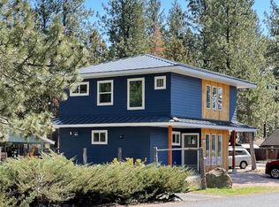 676 S Pine St, Sisters, OR 97759