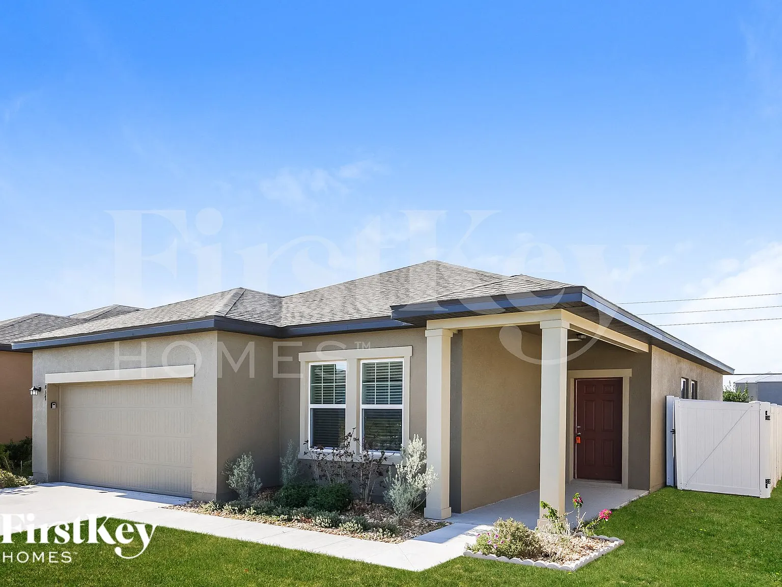 3 bed, 2.0 bath, 1414 sqft, $2,020 — Photo 2
