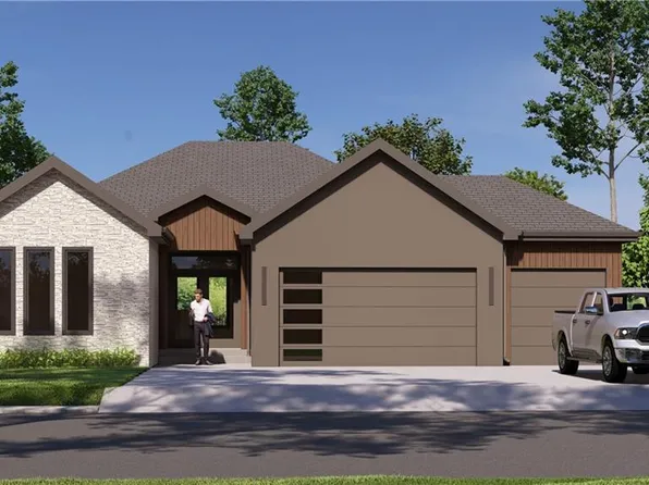 15940 W 163rd Ter, Olathe, KS 66062