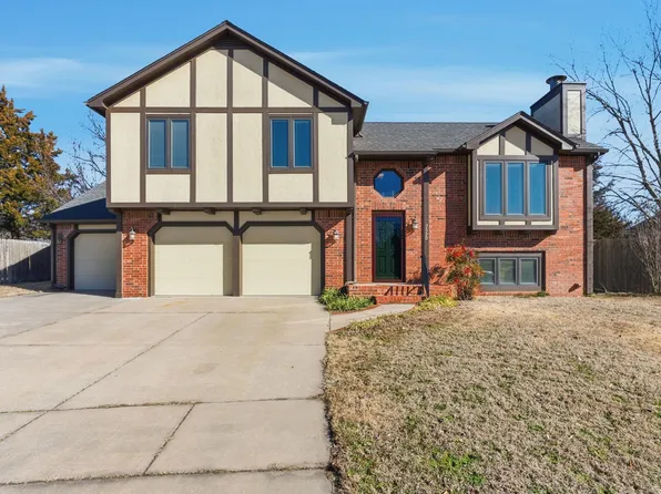 3590 N Cameron St, Wichita, KS 67226