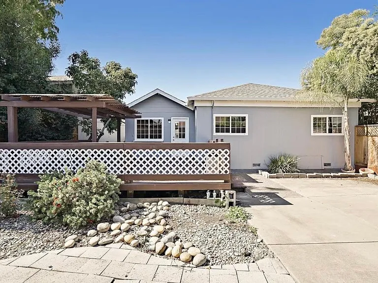1234 Camino Coronado — Photo 13