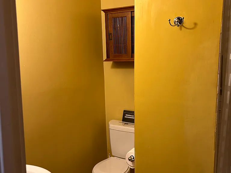 6621 De Longpre Ave — Photo 15