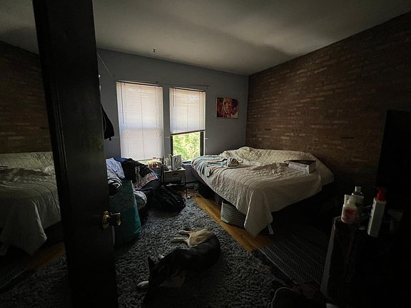 3rd image of 2115 N Sedgwick St APT 3A