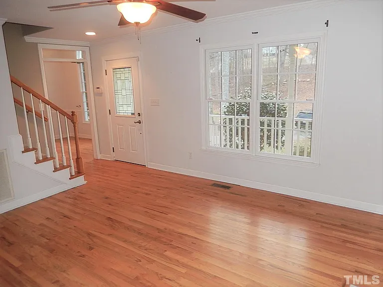 6610 Lipscomb Dr — Photo 5
