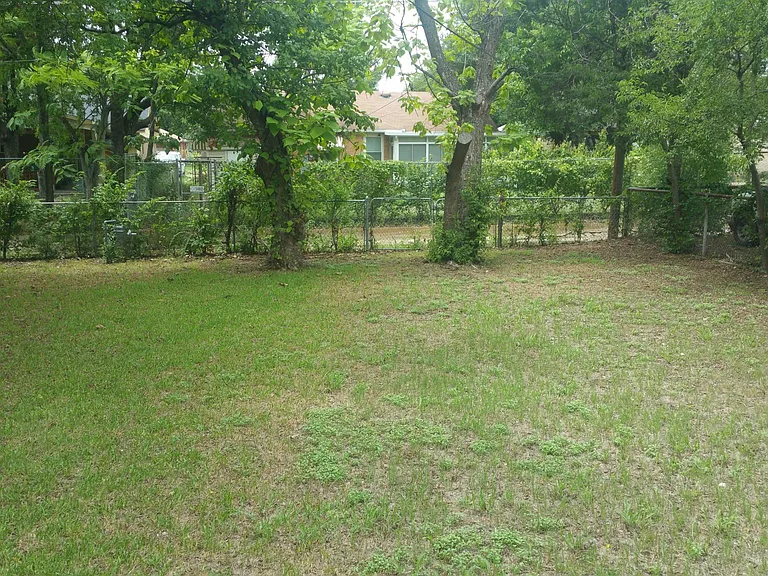 3103 S Edgefield Ave — Photo 9