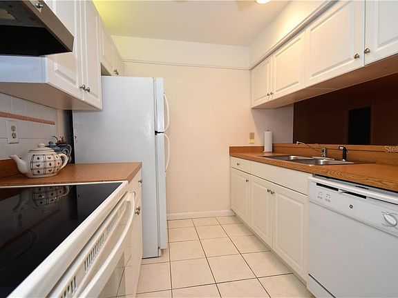 5th image of 1712 Glenhouse Dr APT Gl316