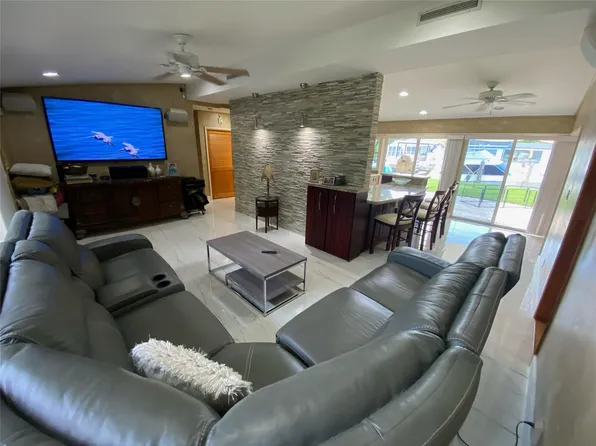 2503 Andros Lane, Fort Lauderdale, FL 33312