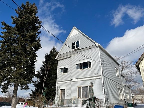 2nd image of 574 Howard St #2