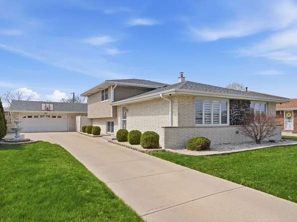 8512 Natchez Ave, Burbank, IL 60459