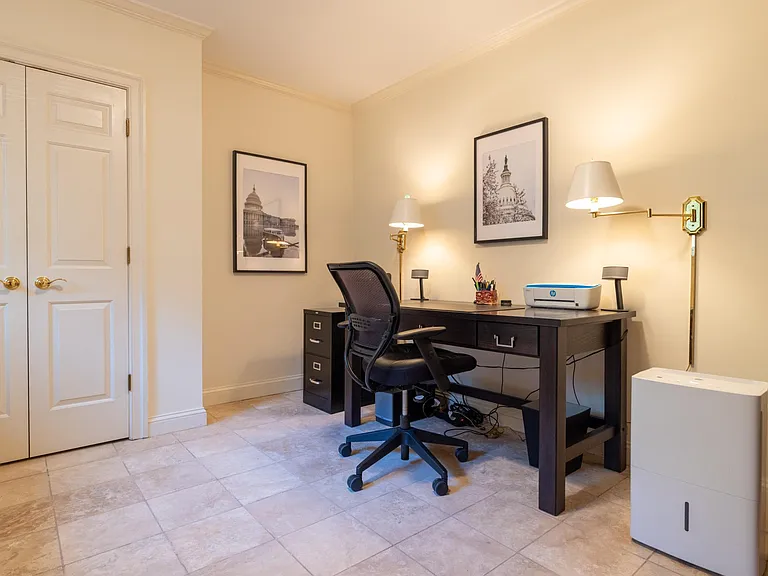 2022 Hillyer Pl NW — Photo 47