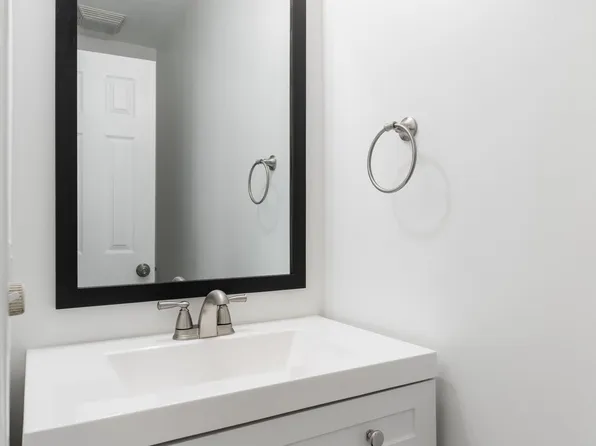 1406 Grandview Dr, Nashville, TN 37215