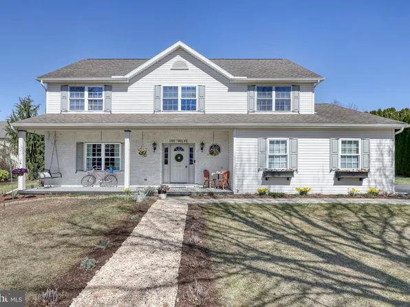 112 Lori Ln, Boiling Springs, PA 17007