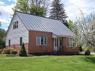 8 Clifford Ave, Winslow, ME 04901