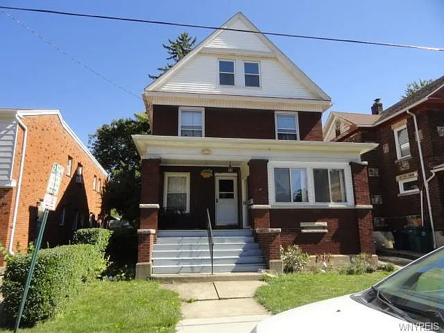 517 12th St photo 1