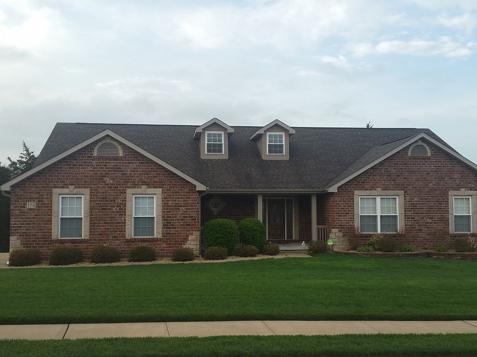 2nd image of 174 Echo Lake Cir
