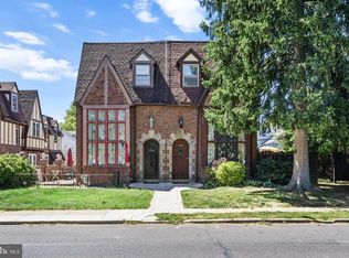 906 Burmont Rd, Drexel Hill, PA 19026