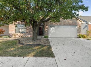 114 Tracy Ridge Blvd, New Whiteland, IN 46184