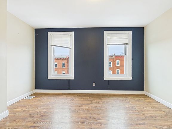 3rd image of 2914 W Girard Ave