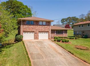 2282 Wallingford Dr, Decatur, GA 30032