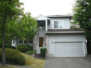 10777 SW Heron Cir, Beaverton, OR 97007