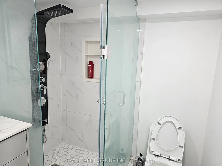 3177 Colonial Dr #1 — Photo 10