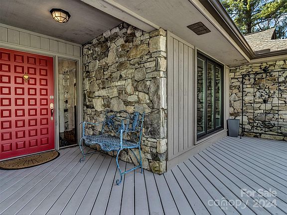 3rd image of 69 Mimosa Way