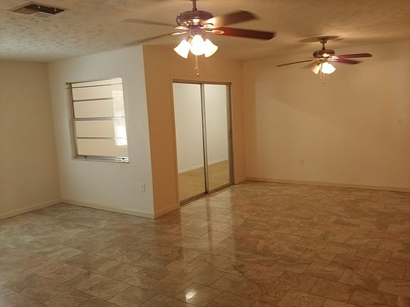 2nd image of 12811 Kellywood Cir