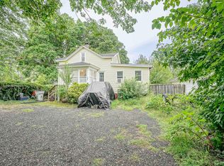 204 N 8th St, Vineland, NJ 08360