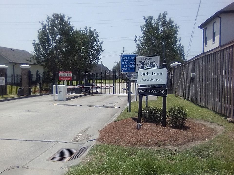1st image of 1746 Wedgewood Dr