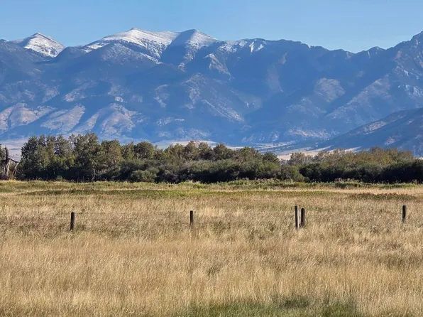 3223 Durston Rd, Bozeman, MT 59718