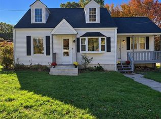 33 N Breault St, Westport, MA 02790