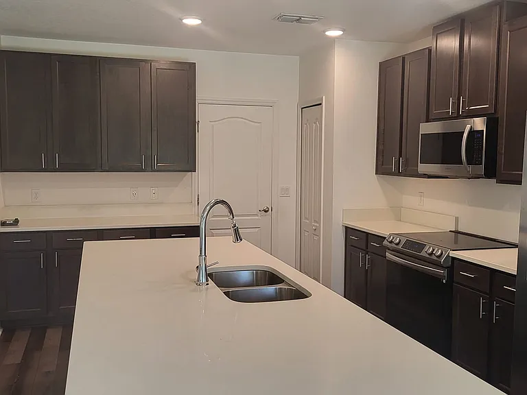 2816 Westwood Ave — Photo 6
