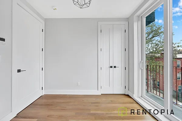 Rented by Rentopia | media 24