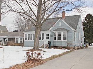 809 S East Ave, Waukesha, WI 53186